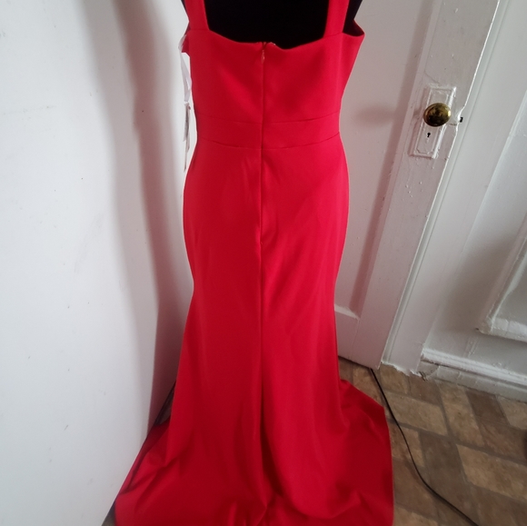 Aqua V-neck Cutout Dress - Picture 13 of 13